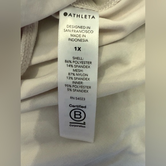 NWOT Athleta Women’s White Gray Printed Lined Hustle 3” Shorts - Size 1X - Picture 5 of 8